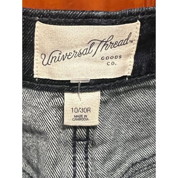 Universal Thread Vintage Midi Shorts Size 10 Dark Blue Denim NWT - Picture 5 of 8
